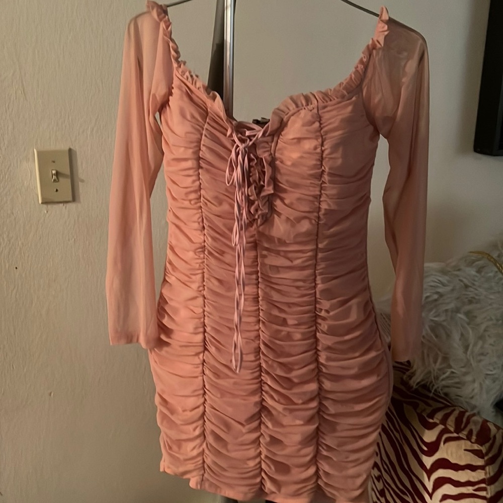 NWT MAUVE MINI DRESS WITH SHEER SLEEVES, RUFFLES ON TOP AS TRIMMINGS